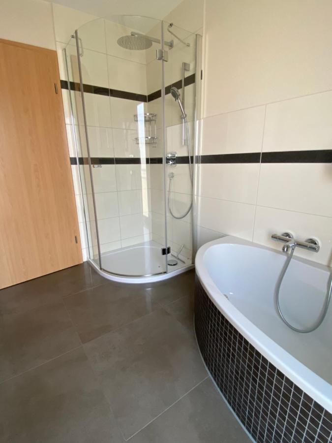 Elviras Apartment Singen Phòng bức ảnh
